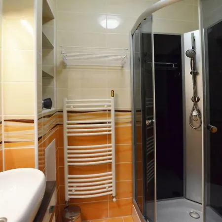 公寓 Bathory Apartman